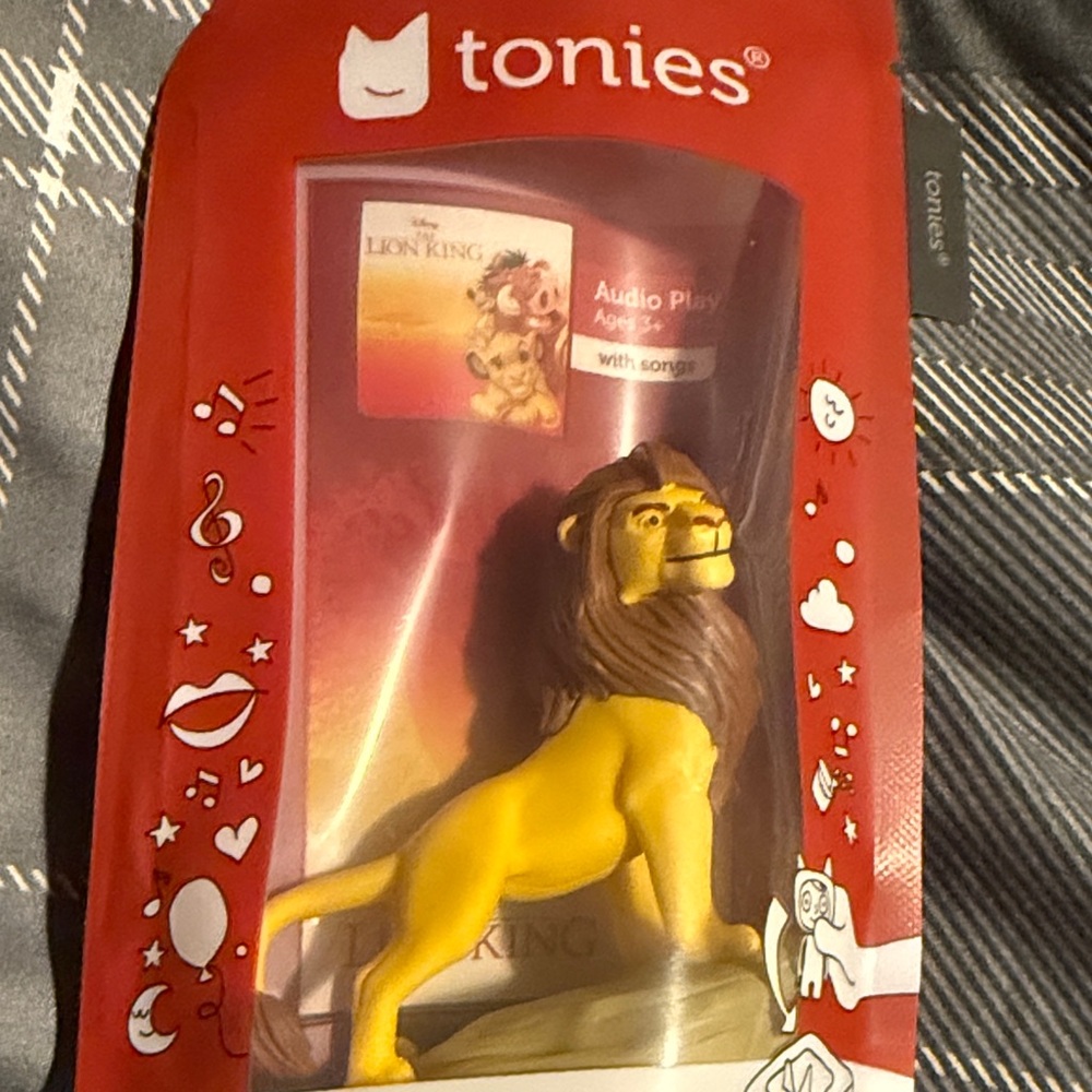 Tonies Lion King Audio Play Character - Yellow - Picture 2 of 4